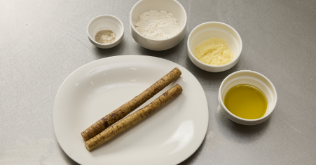 (Ingredients for one serving)1 burdock root from Kagoshima Pref., 1.5 tablespoons of grated cheese, 3 tablespoons of wheat flour, small amounts of salt, pepper, and water, and 1 tablespoon of oil